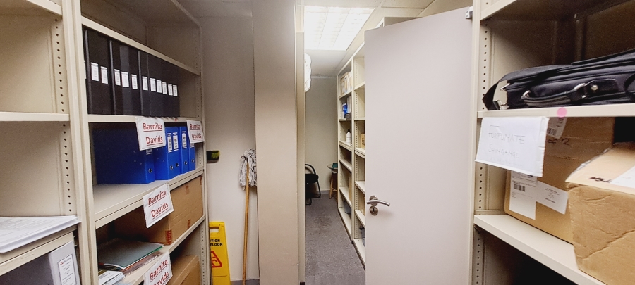 To Let commercial Property for Rent in Rosenpark Western Cape